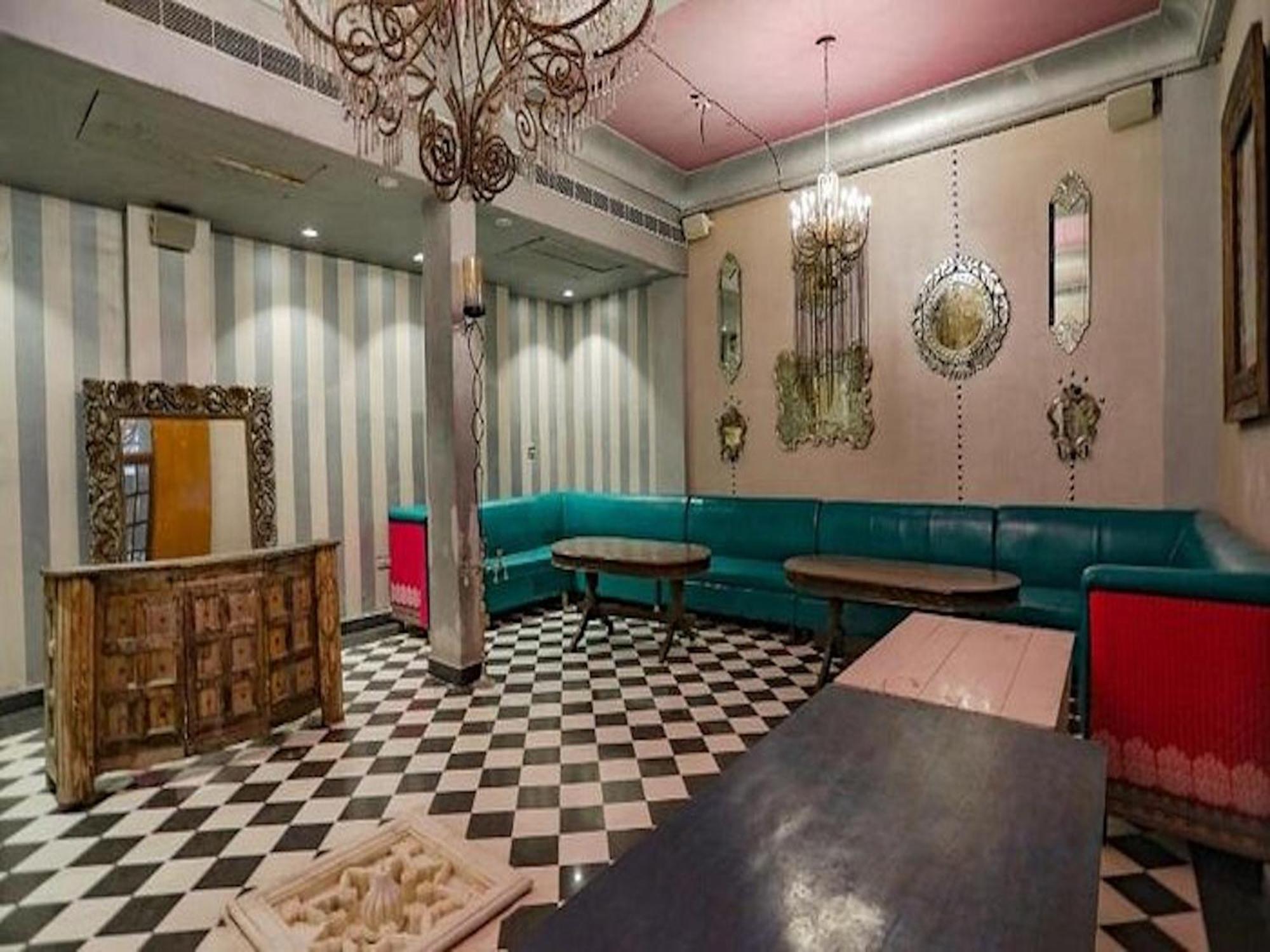 Jyoti Mahal - A Heritage - Hotel New Delhi